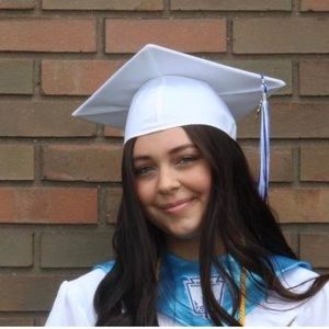 Meet your Posher, Toni